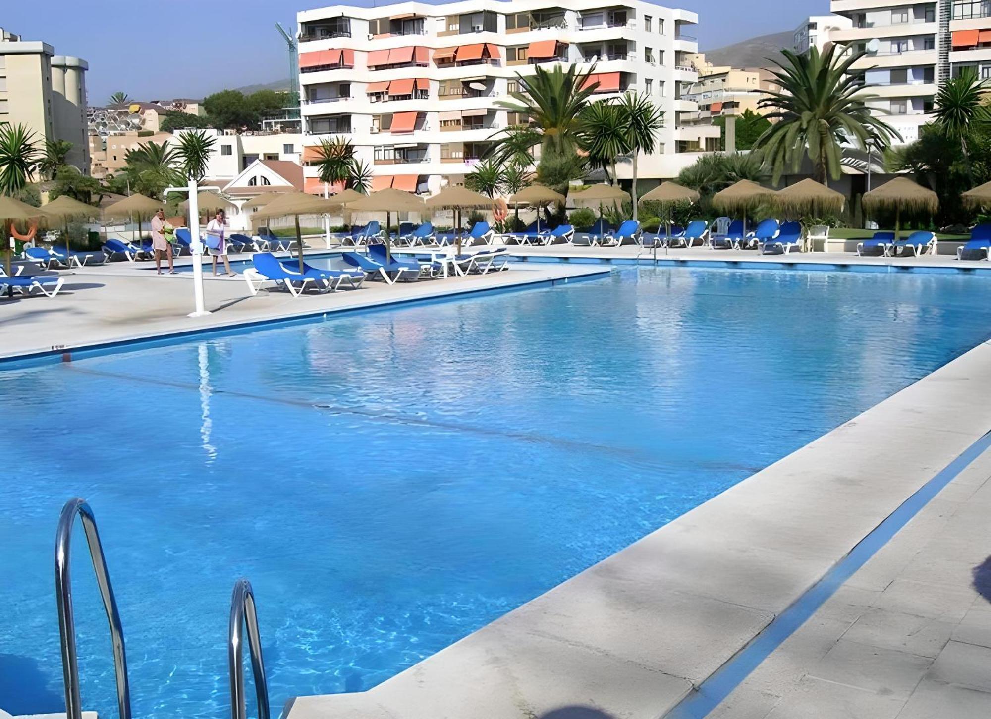 Spacious Studio In The Heart Of La Nogalera Torremolinos Exterior foto